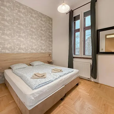 Apartamento K13 Gozsdu Budapest